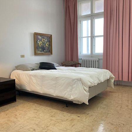 Le Couvent Apartment Sainte Anne-des-Chênes Екстериор снимка