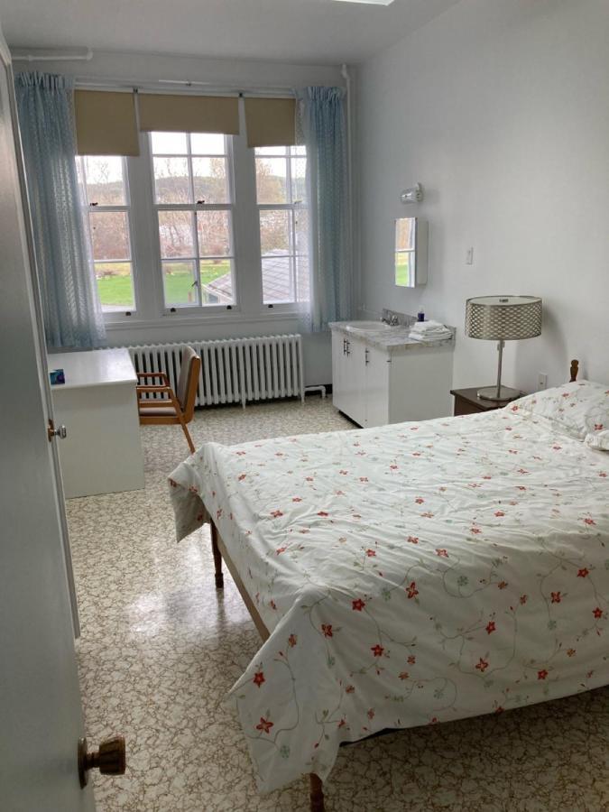 Le Couvent Apartment Sainte Anne-des-Chênes Екстериор снимка