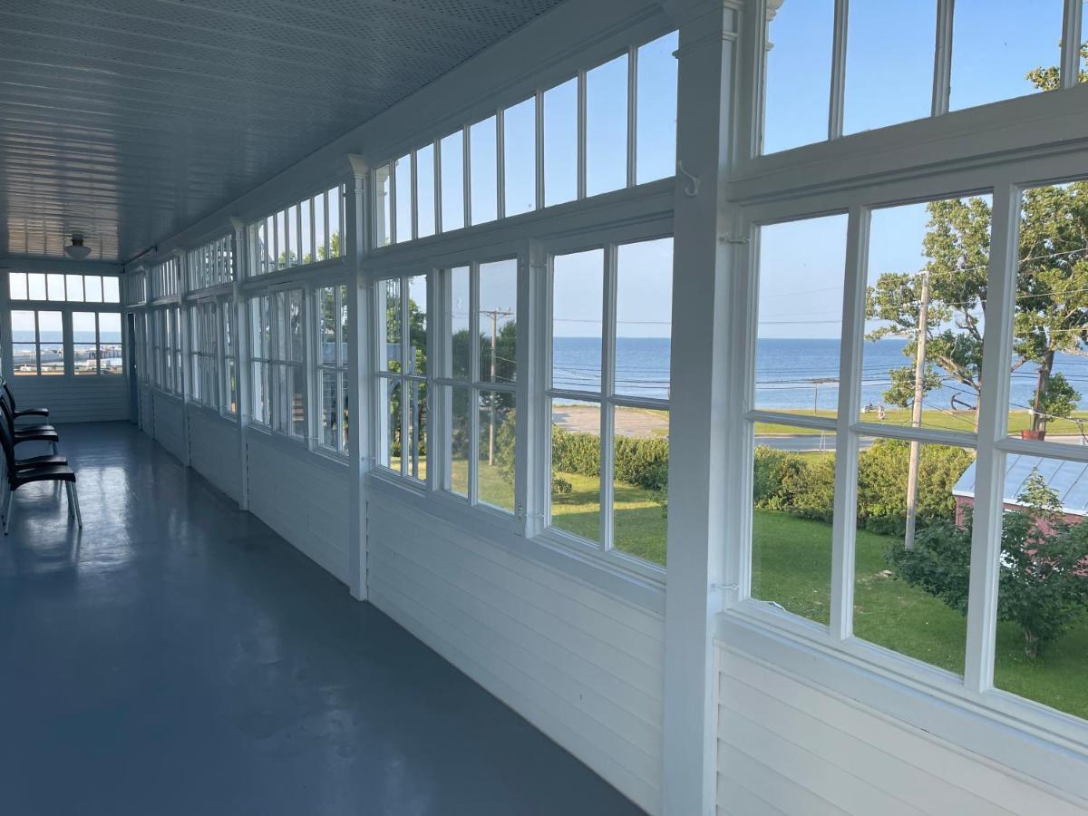 Le Couvent Apartment Sainte Anne-des-Chênes Екстериор снимка