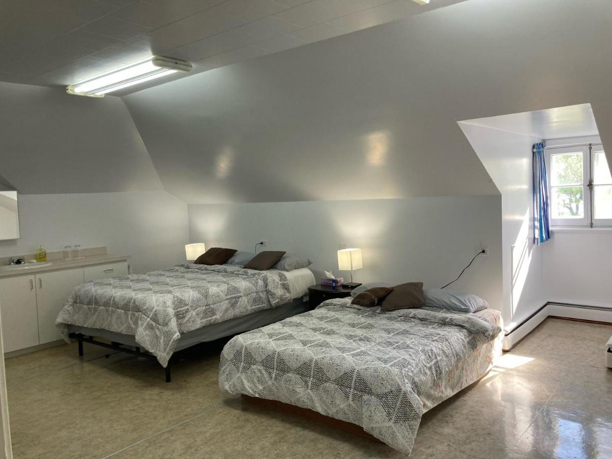 Le Couvent Apartment Sainte Anne-des-Chênes Екстериор снимка