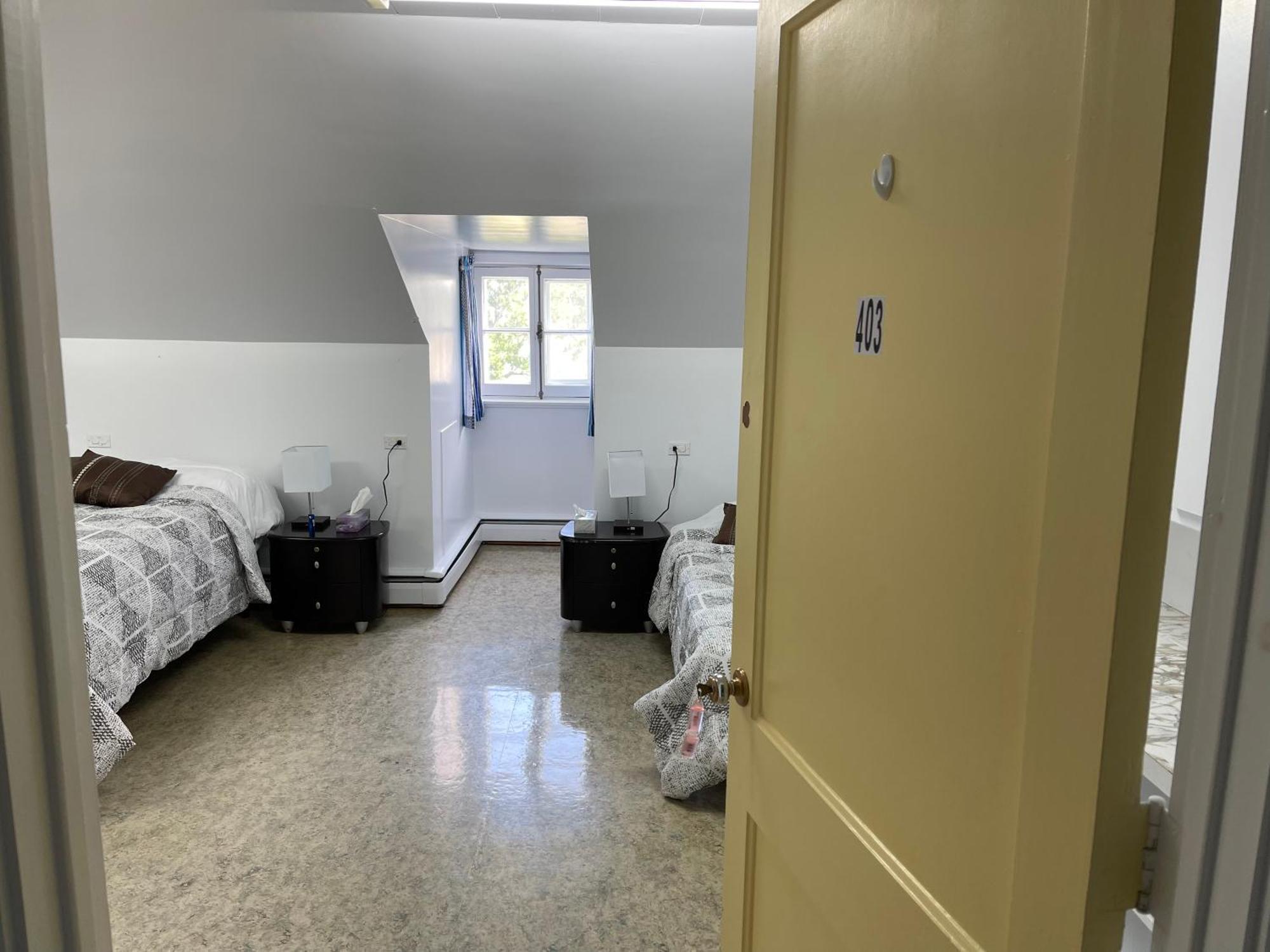 Le Couvent Apartment Sainte Anne-des-Chênes Екстериор снимка