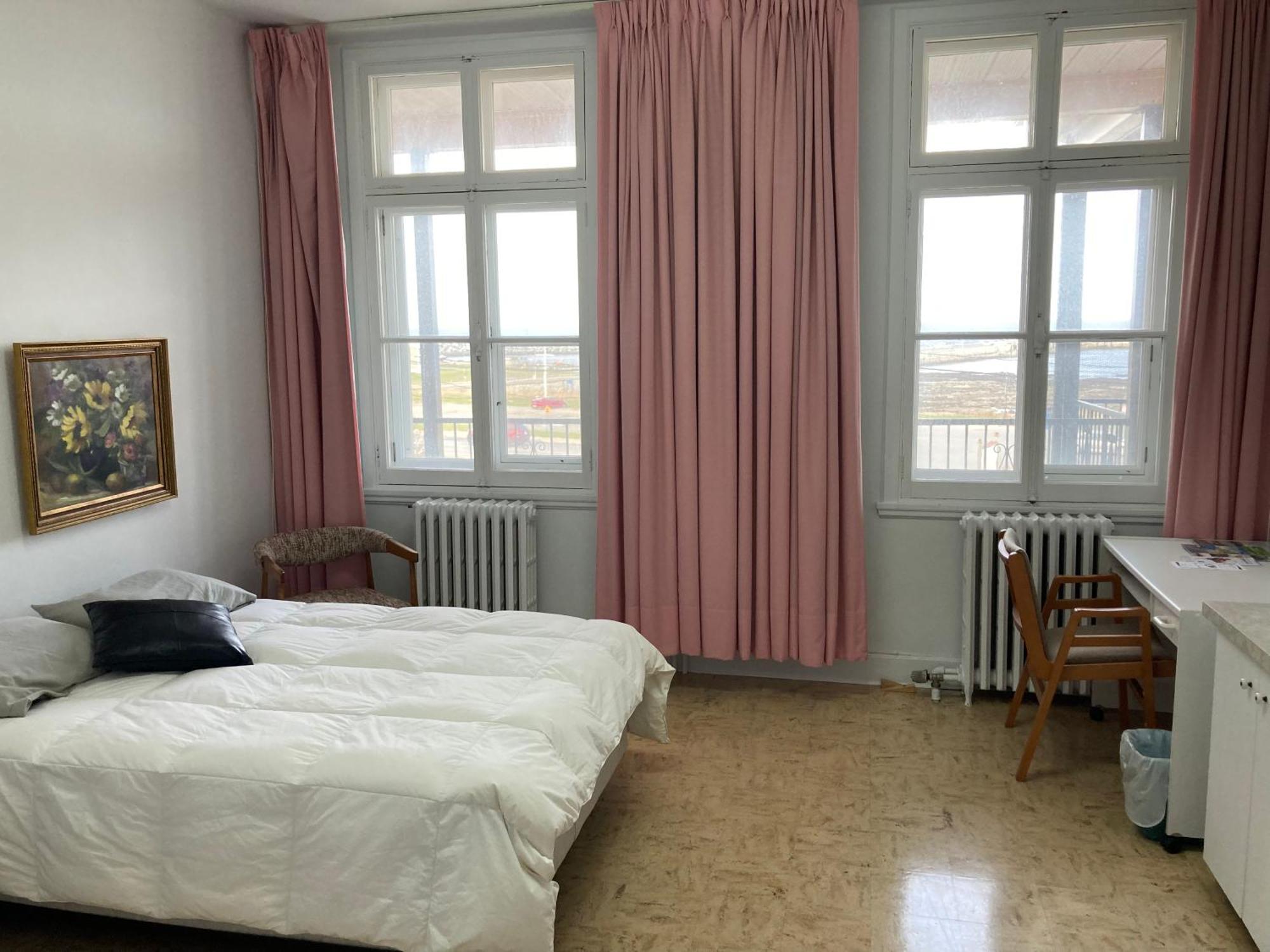 Le Couvent Apartment Sainte Anne-des-Chênes Екстериор снимка