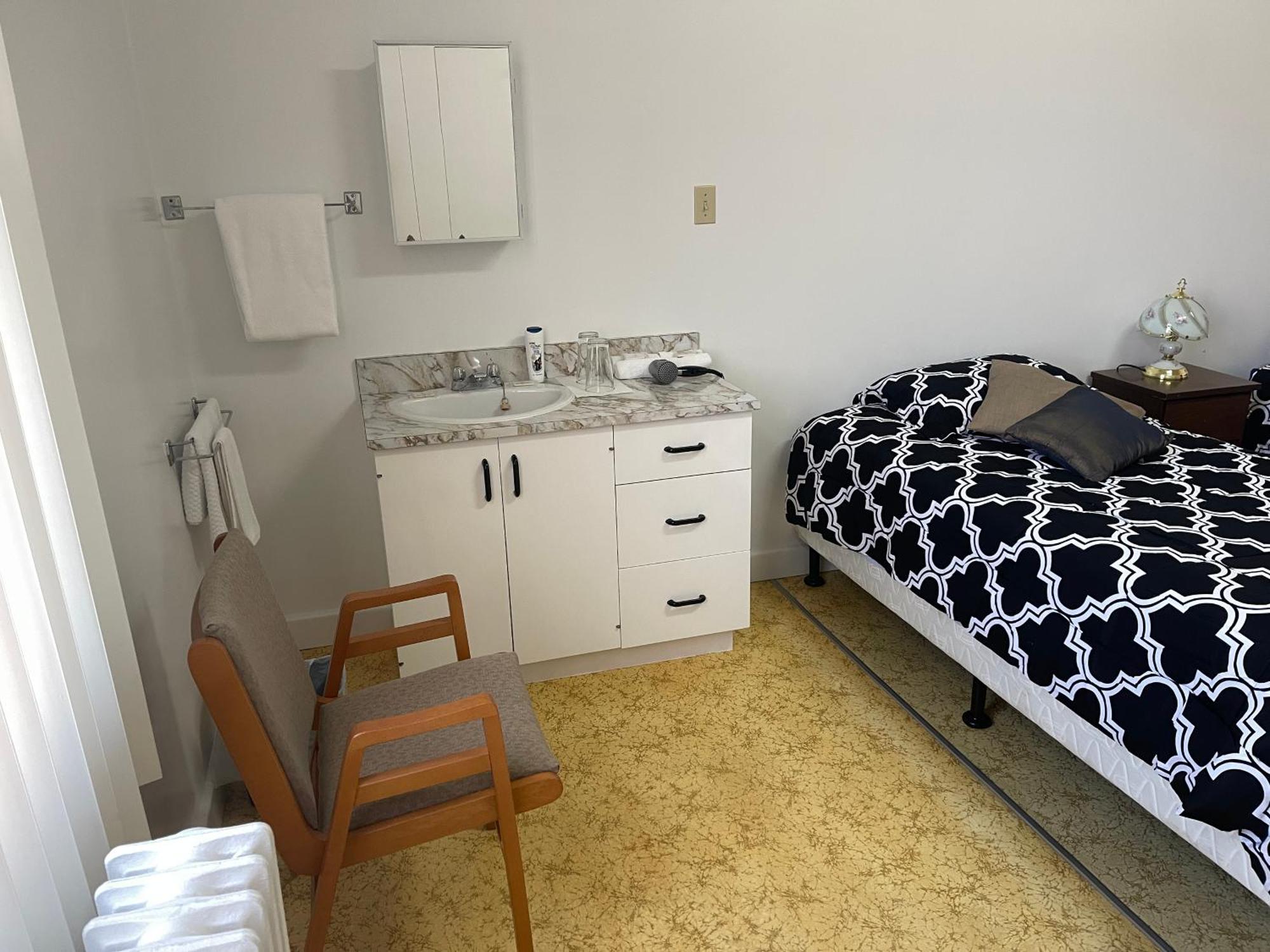 Le Couvent Apartment Sainte Anne-des-Chênes Екстериор снимка